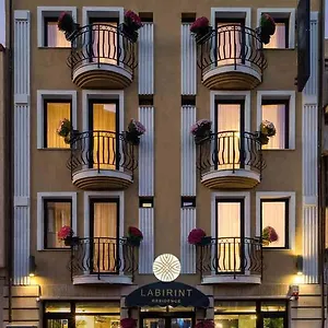 Hotel Labirint Boutique, Boekarest